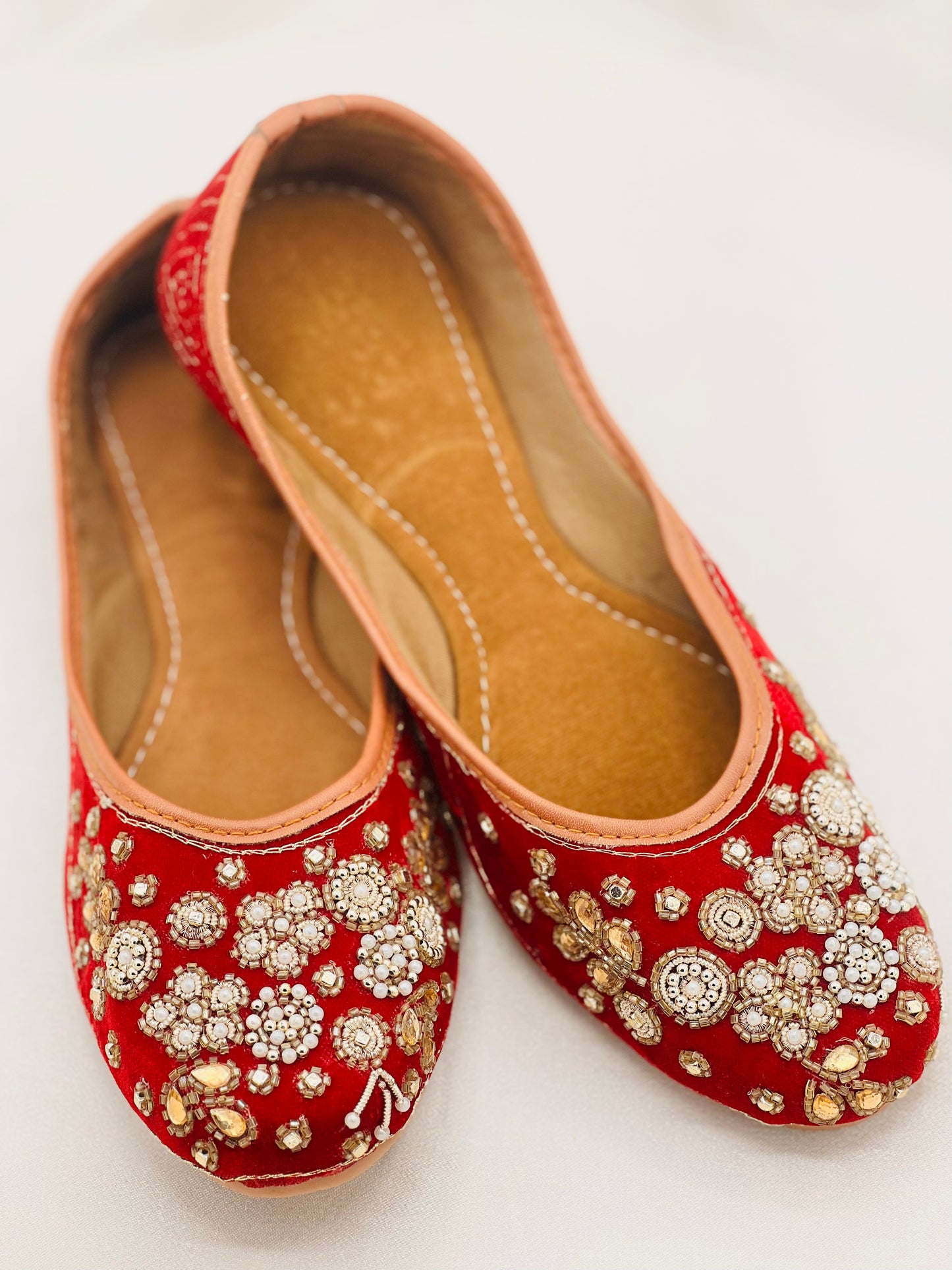 Red Punjabi Jutti