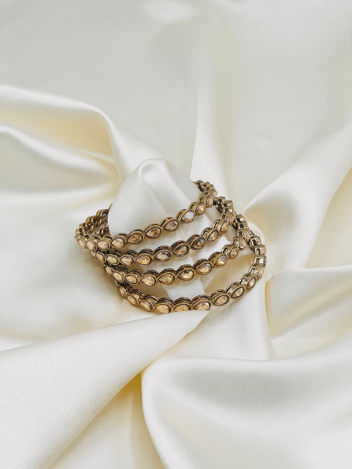 Bridal Kangan Gold 008