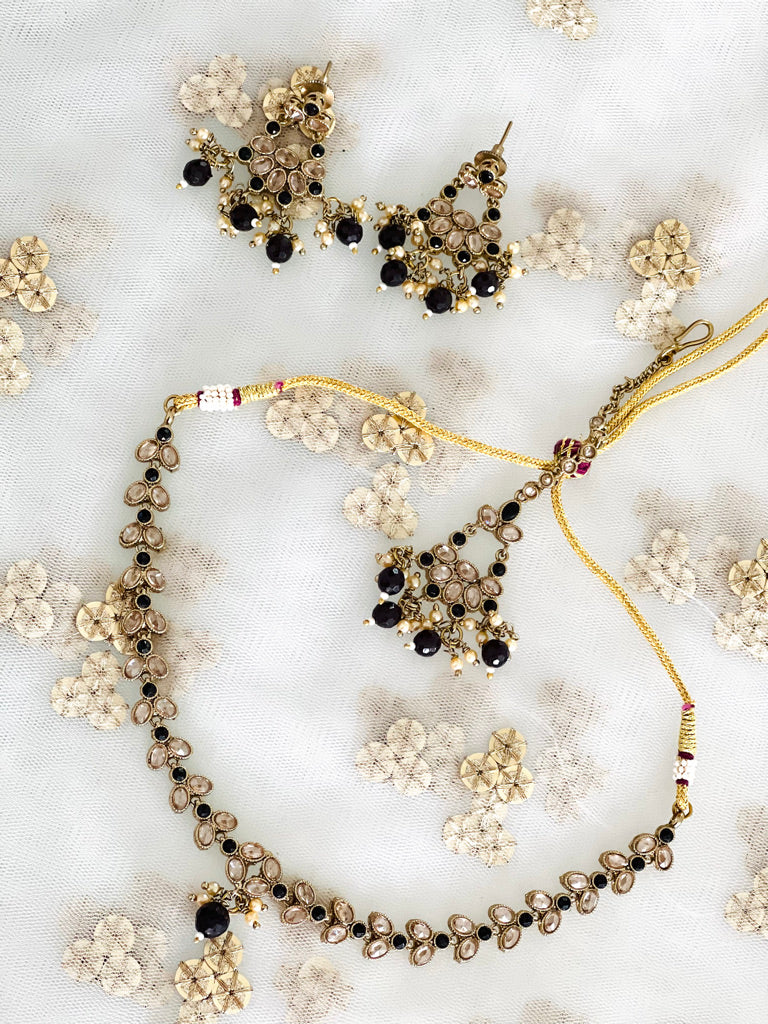 Nirmala Necklace Set