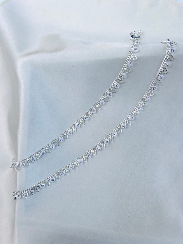 Raahi Anklets
