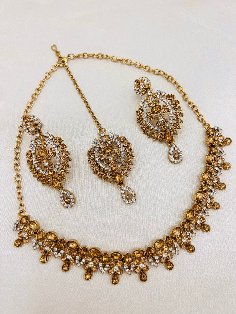 Necklace Set