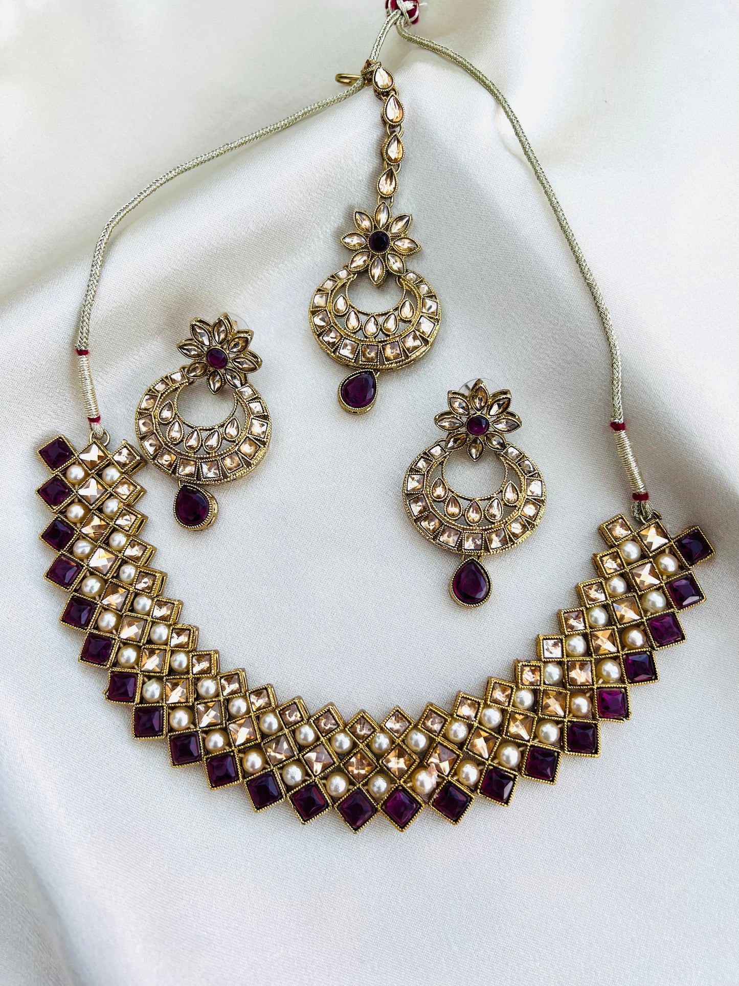 Maya Necklace Set