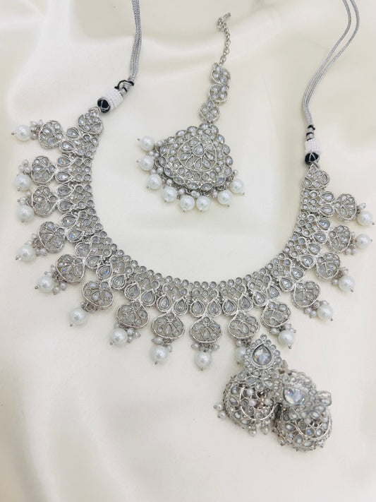 Silver Meryem Necklace set