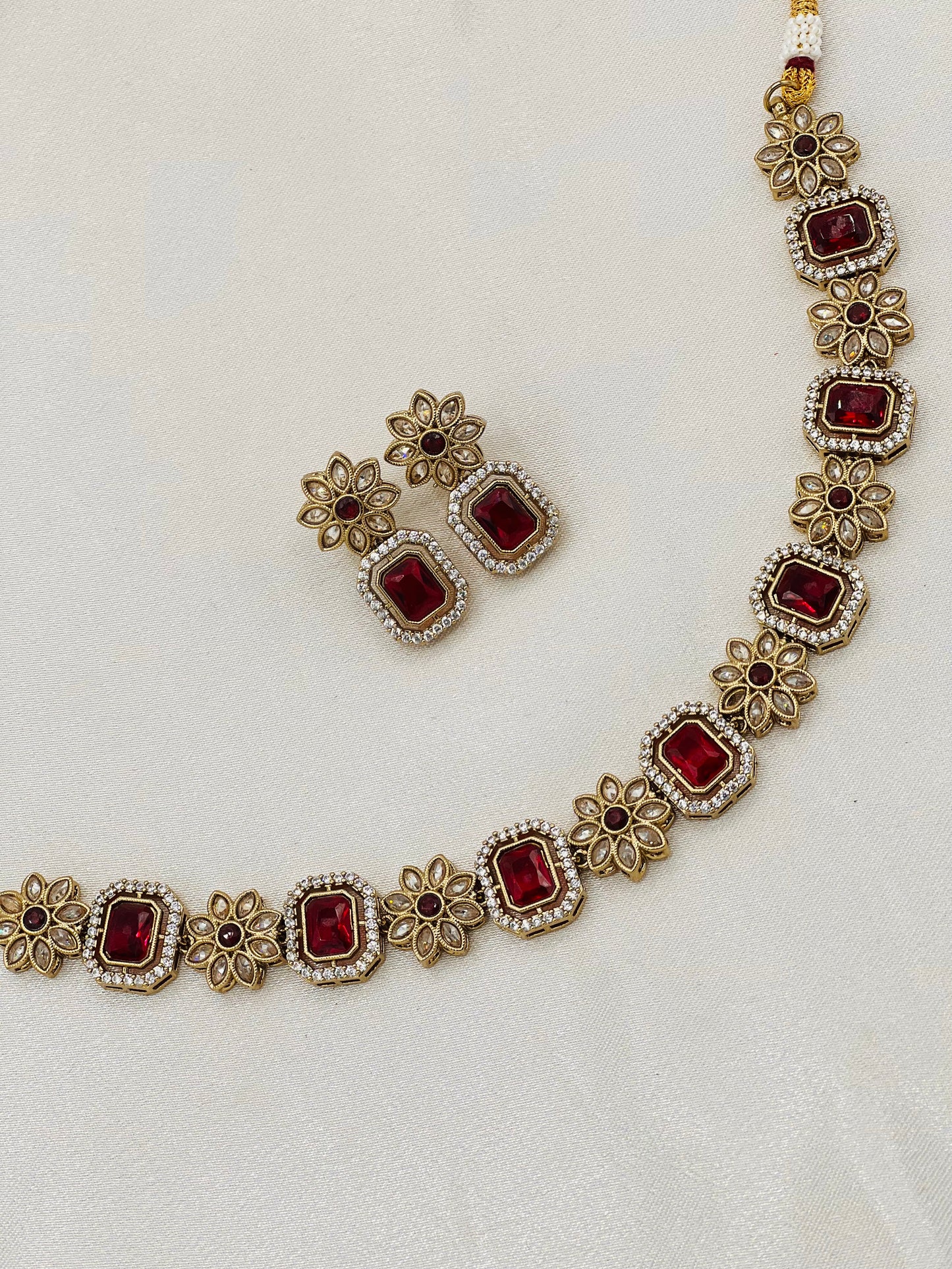Mehtab Gold Necklace Set
