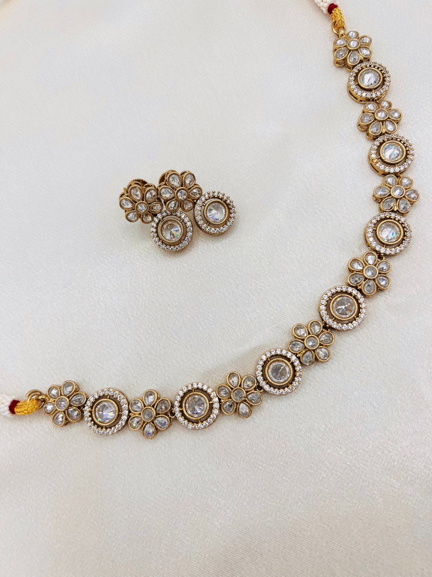 Mehnaaz Gold Necklace Set
