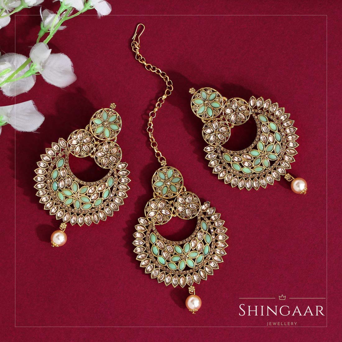 Parrot Green Color Kundan Earrings With Maang Tikka – Shingaar
